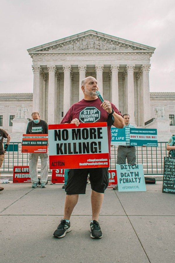 The ethics of ai: balancing innovation with humanity